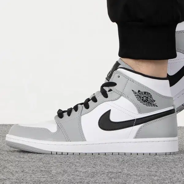 Nike Air Jordan 1 Mid "Light Smoke Grey"For Men's Retro Classic Basketball Sneakers Shoes 554724-092 - Image 3