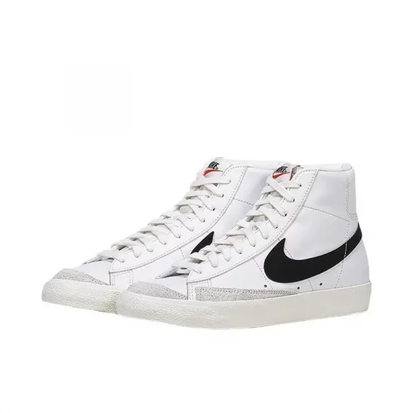 Nike Classic Blazer Mid '77 VNTG White Black Men's Skateboarding Shoes Fashion Outdoor Board Sneakers BQ6806-100 - Image 2